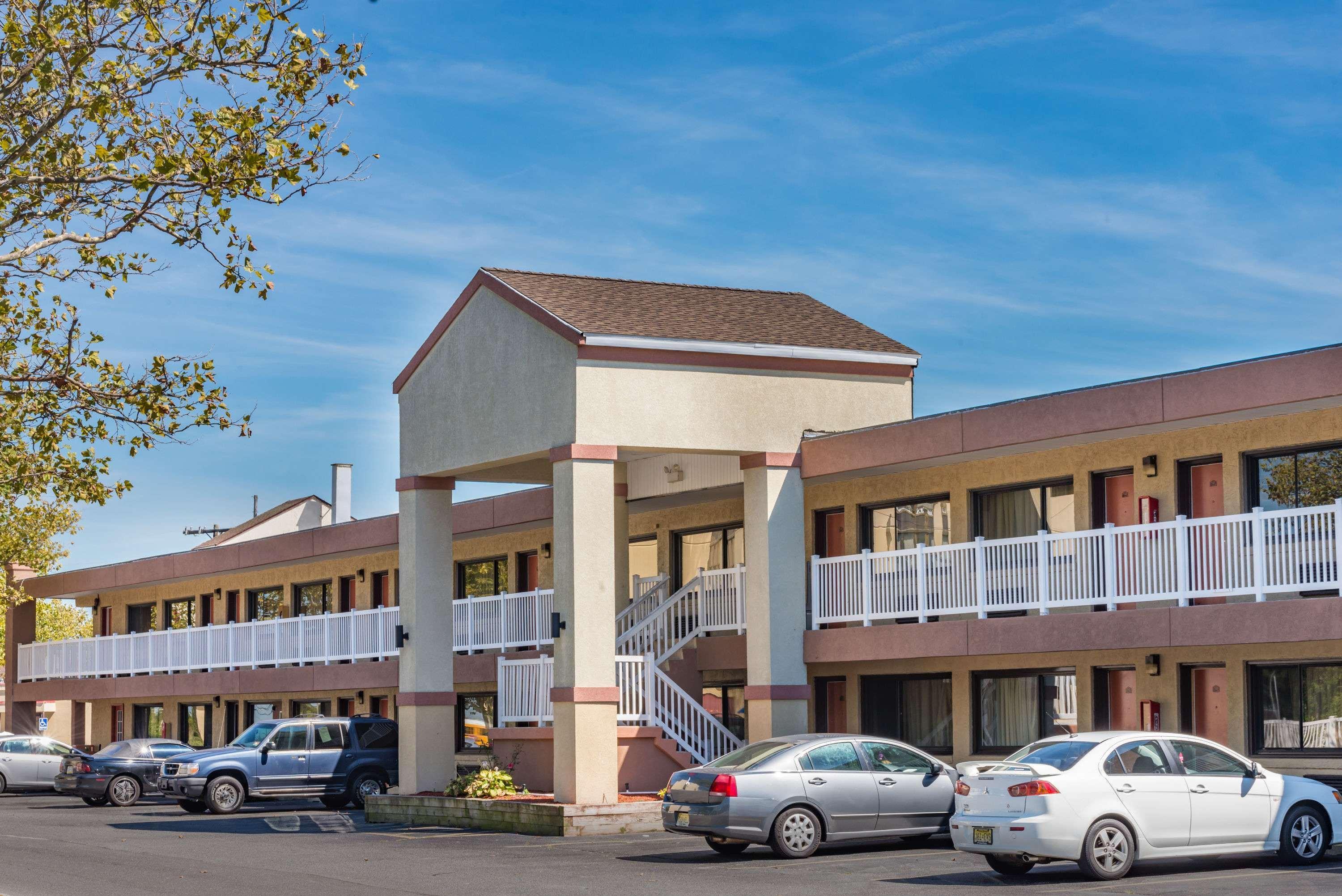 Ramada By Wyndham West Atlantic City Egg Harbor Township Eksteriør bilde