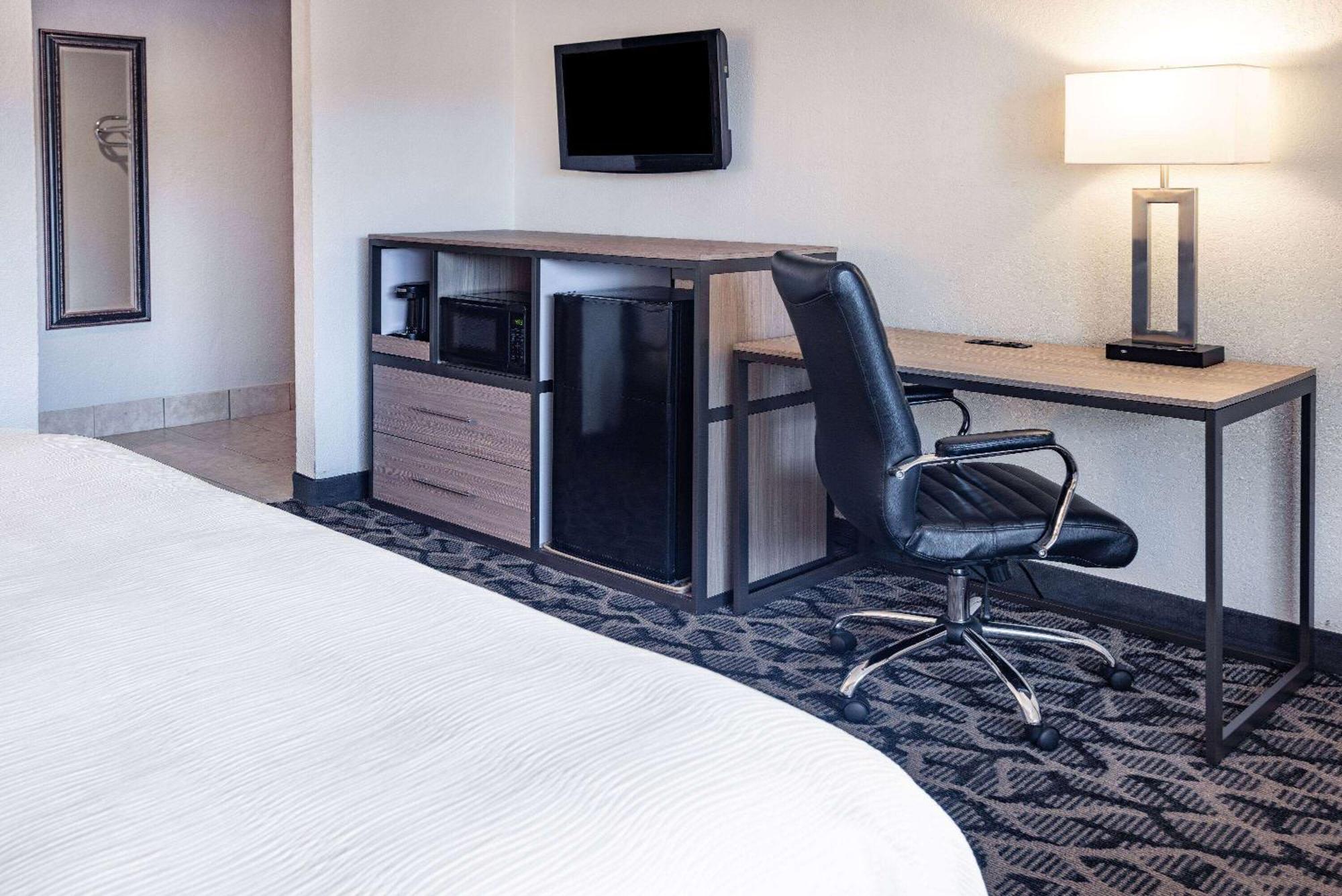 Ramada By Wyndham West Atlantic City Egg Harbor Township Eksteriør bilde